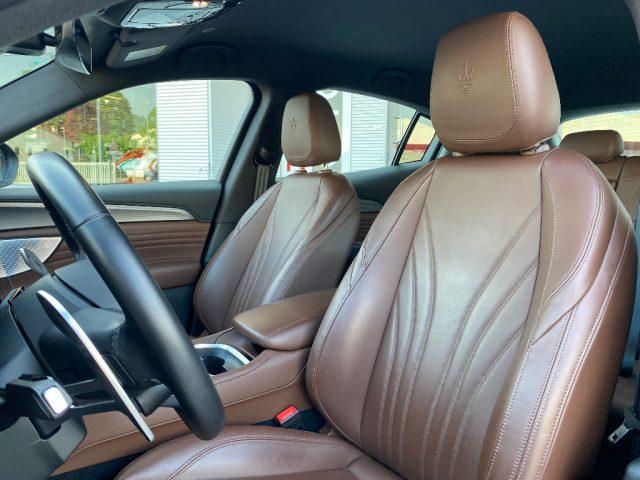 MASERATI Grecale MHEV 300 CV AWD GT