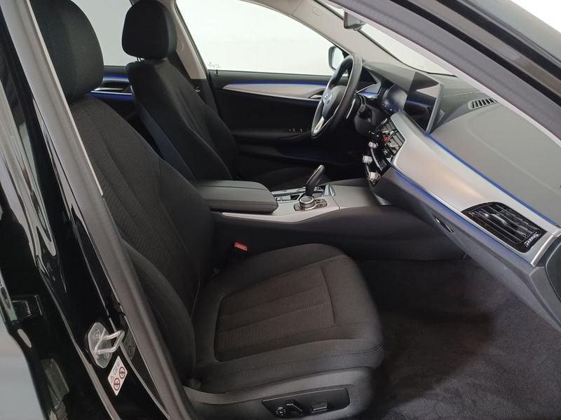 BMW Serie 5 G30 2020 Berlina LCI D 520d mhev 48V Business auto