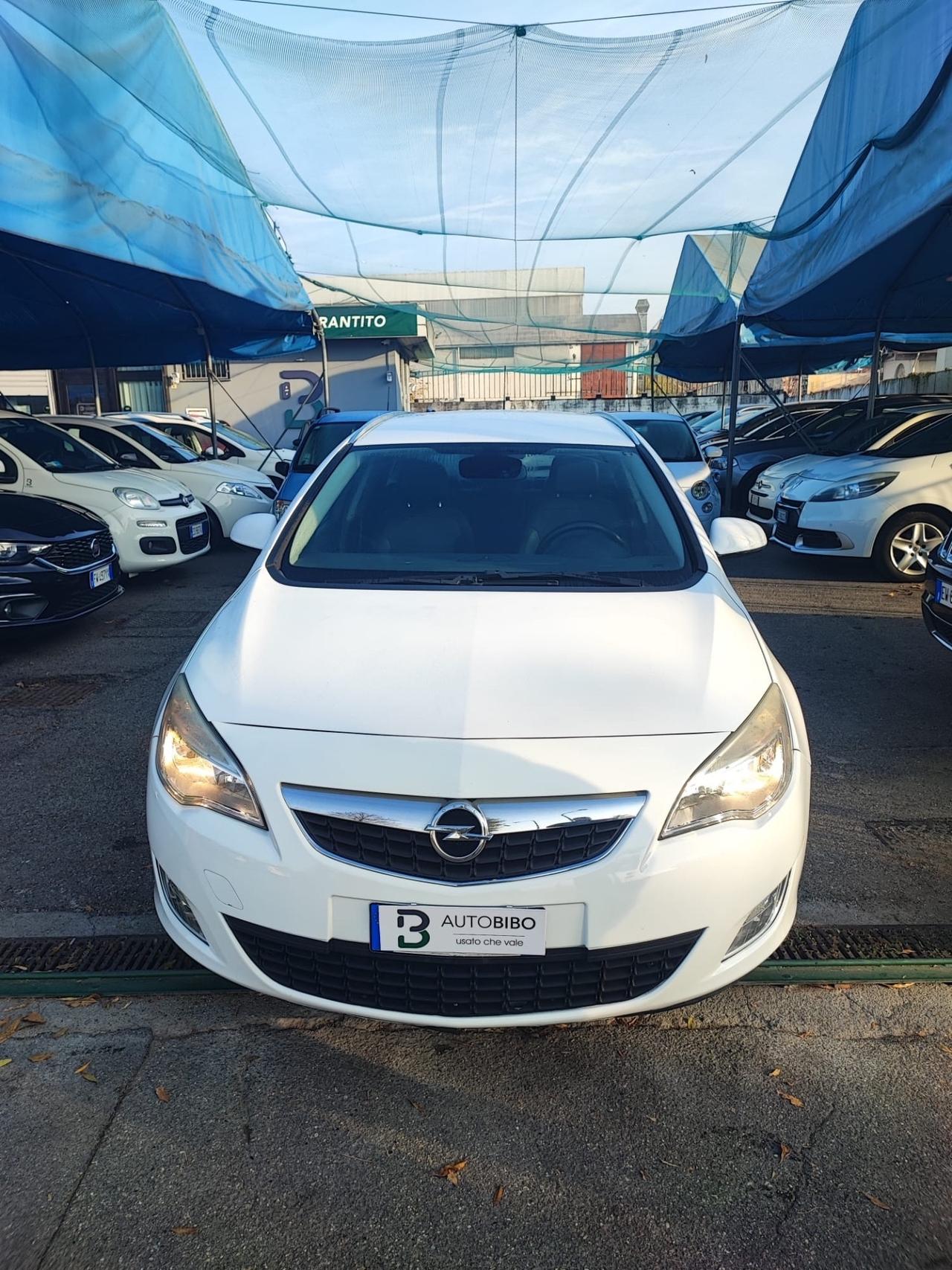 Opel Astra 1.7 CDTI 110CV Sports Tourer Cosmo