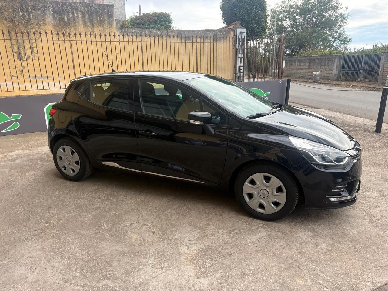 Renault Clio TCe 12V 75 CV 5 porte Business