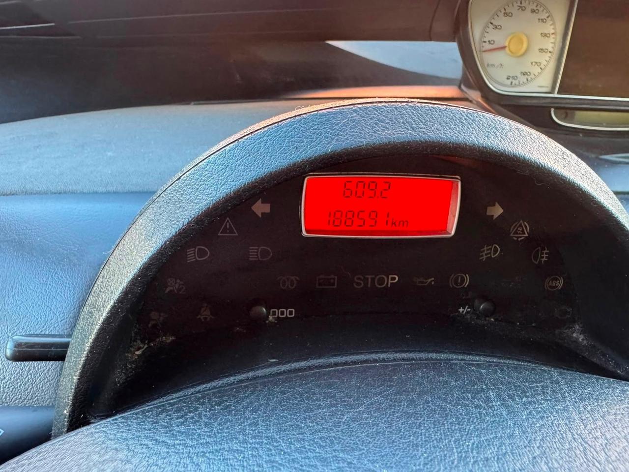 Peugeot 807 2.0 HDi 136CV 7 Posti 2011