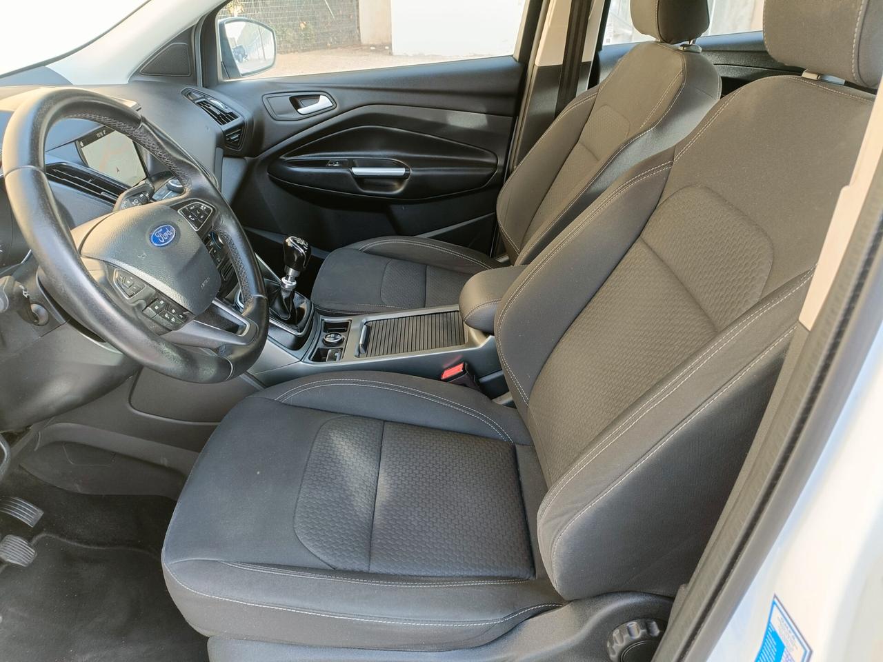 Ford Kuga 1.5 EcoBoost 120 CV S&S 2WD Titanium