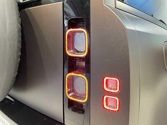 Land Rover Defender 90 - SPECIAL VEHICLE - iva esposta