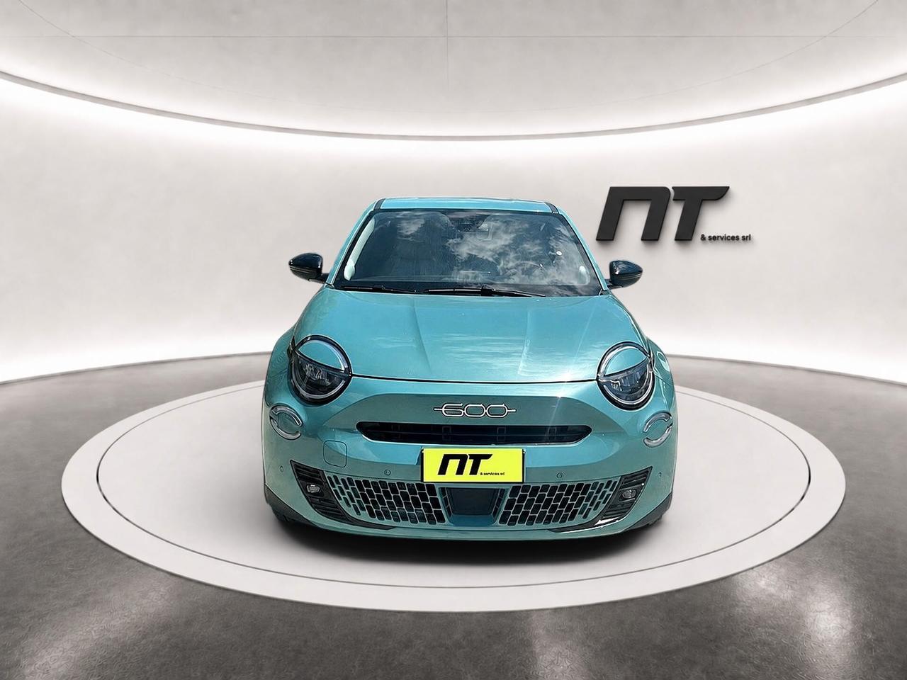 Fiat 600 Hybrid 110 CV DCT MHEV La Prima
