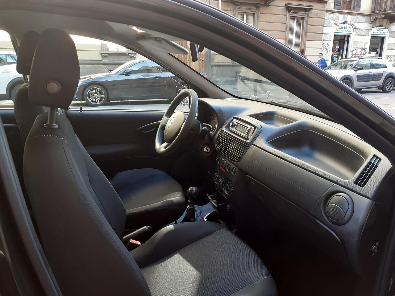 FIAT PUNTO -. APERTI AD AGOSTO