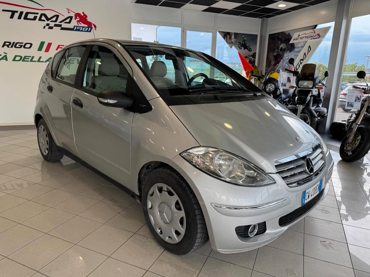 Mercedes-benz A 180 A 160 CDI Classic Basic