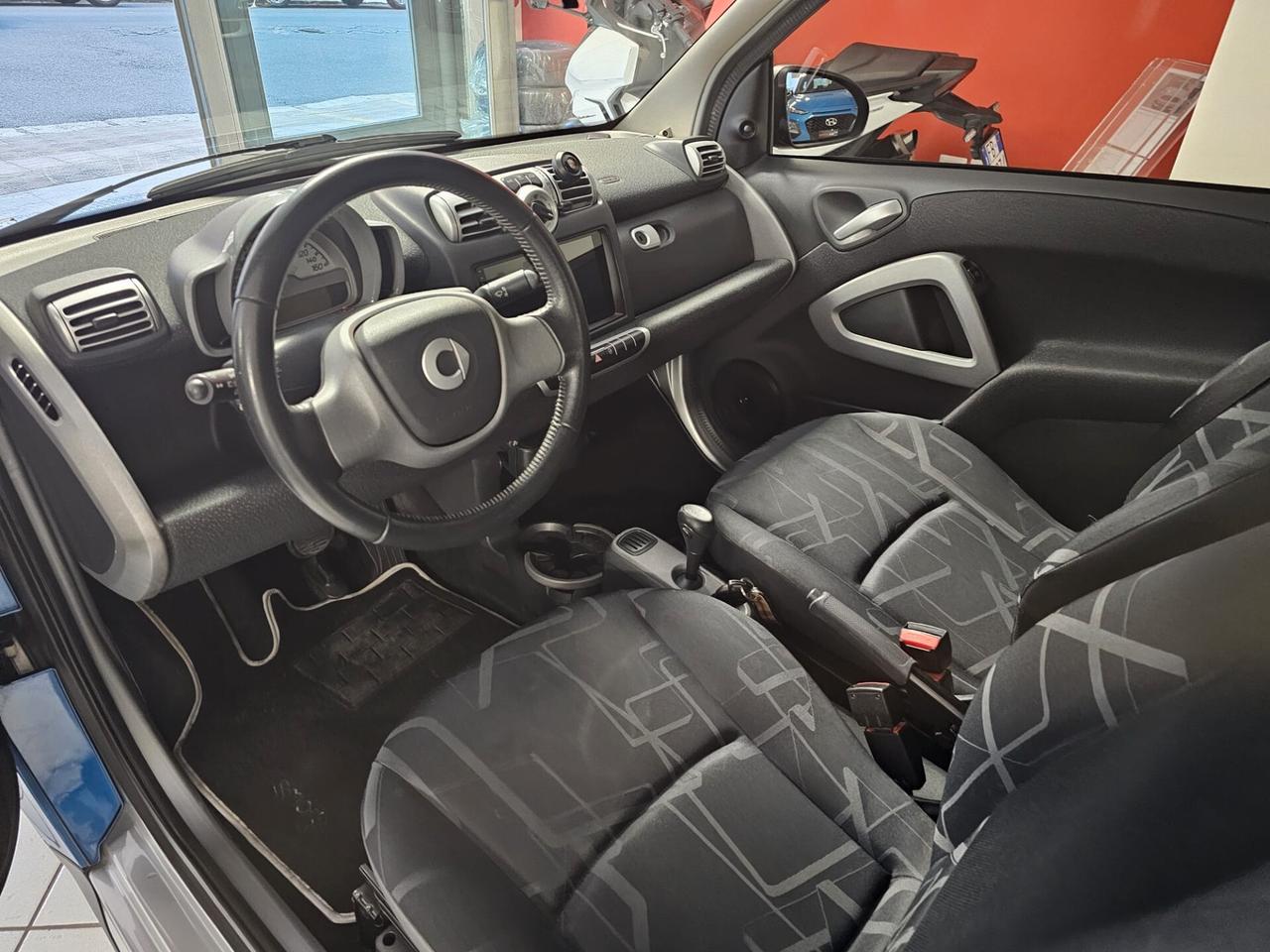 Smart ForTwo 1000 52 kW coupé passion