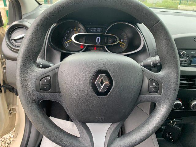 RENAULT Clio 1.2 75 CV 5 porte Duel