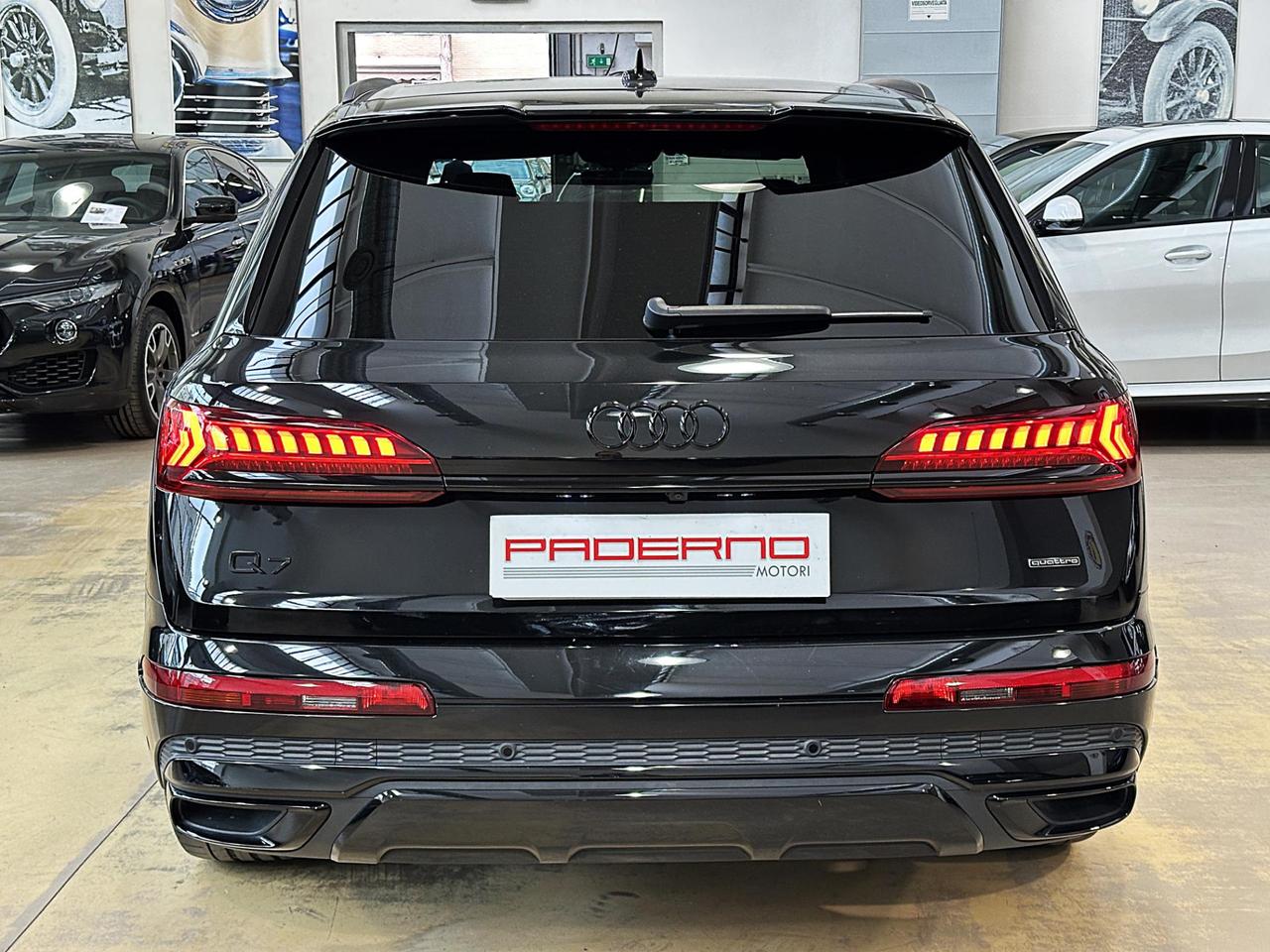 Audi Q7 55 3.0 tfsi mhev Sport S line quattro 7p.ti - IVA