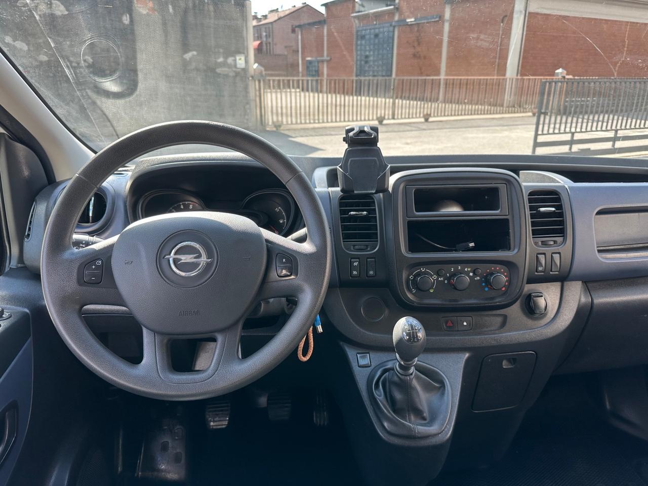 Opel Vivaro 1.6 CDTi Combi 6 posti Autocarro