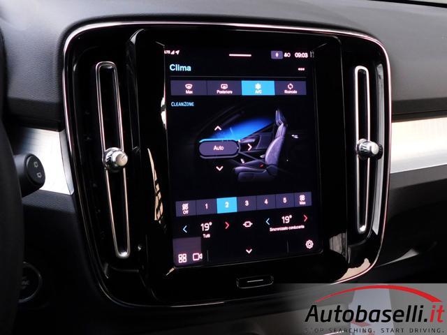 VOLVO XC40 B3 2.000 MHEV 163CV CORE AUTOMATICA NAVIGATORE
