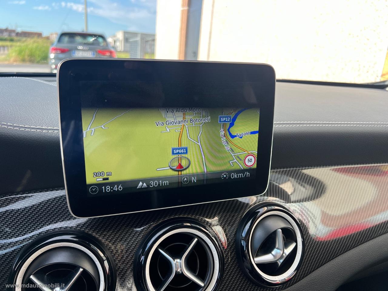 MERCEDES-BENZ GLA 200 Premium EDITION TETTO AUTOMATICA 19 STUPENDA