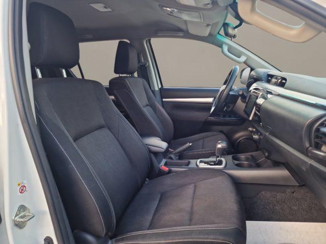 TOYOTA Hilux 2.4 D-4D A/T 4WD 4 porte Double Cab Executive