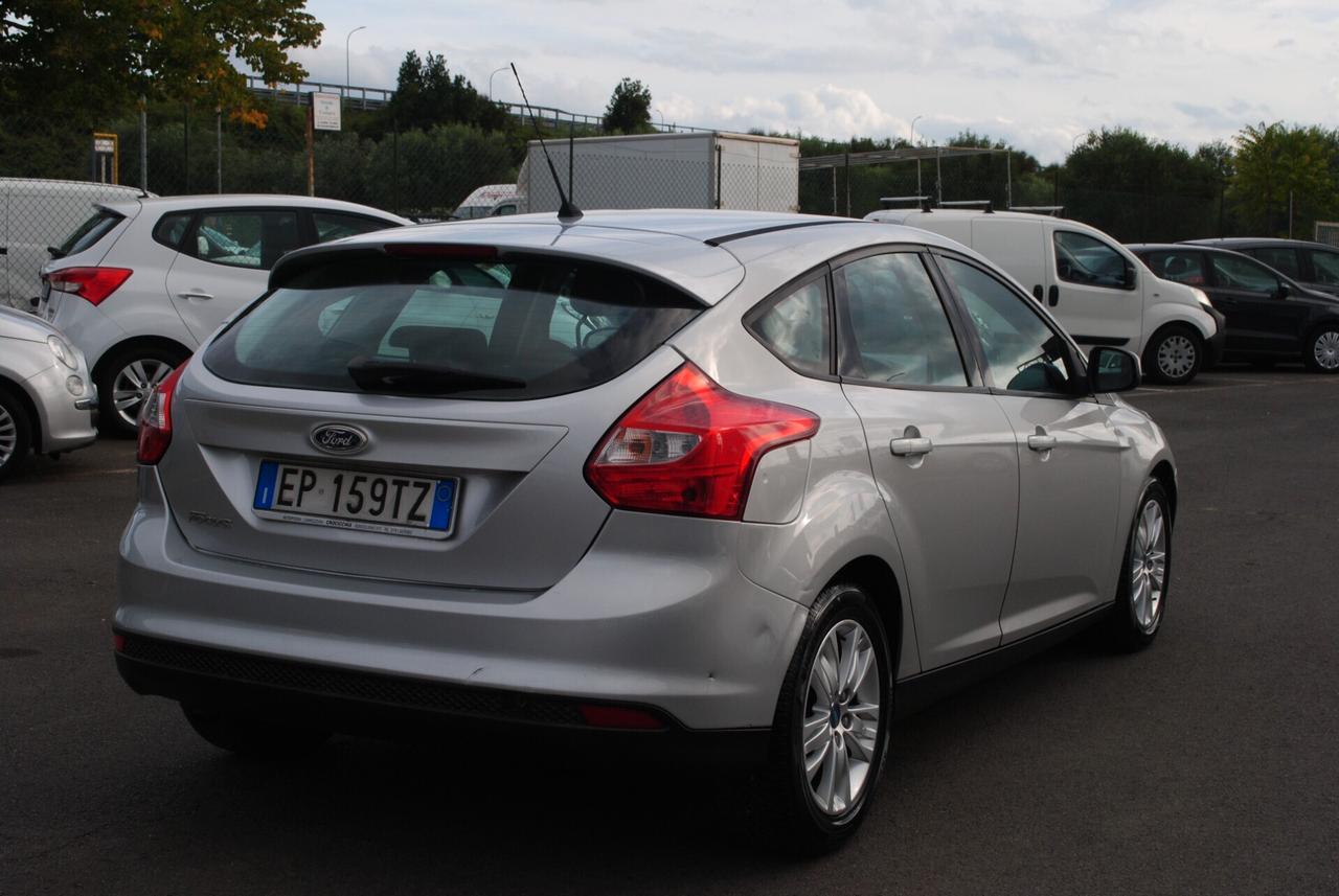 Ford Focus 1.6 TDCi 115 CV