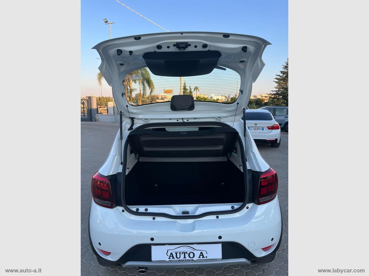 DACIA Sandero Stepway 0.9 TCe 12V T-GPL 90 S&S