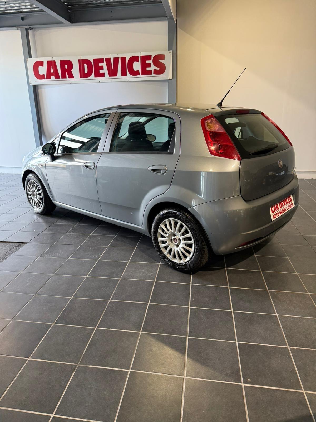 Fiat Grande Punto 1.3 MJT 75 CV -NEOPATENTATI