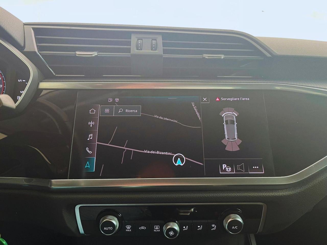 Audi Q3 40 TDI quattro S tronic Business