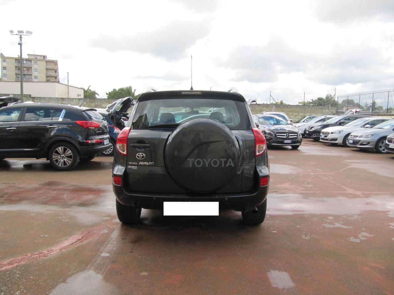 Toyota RAV 4 RAV4 2.2 D-4D 136 CV