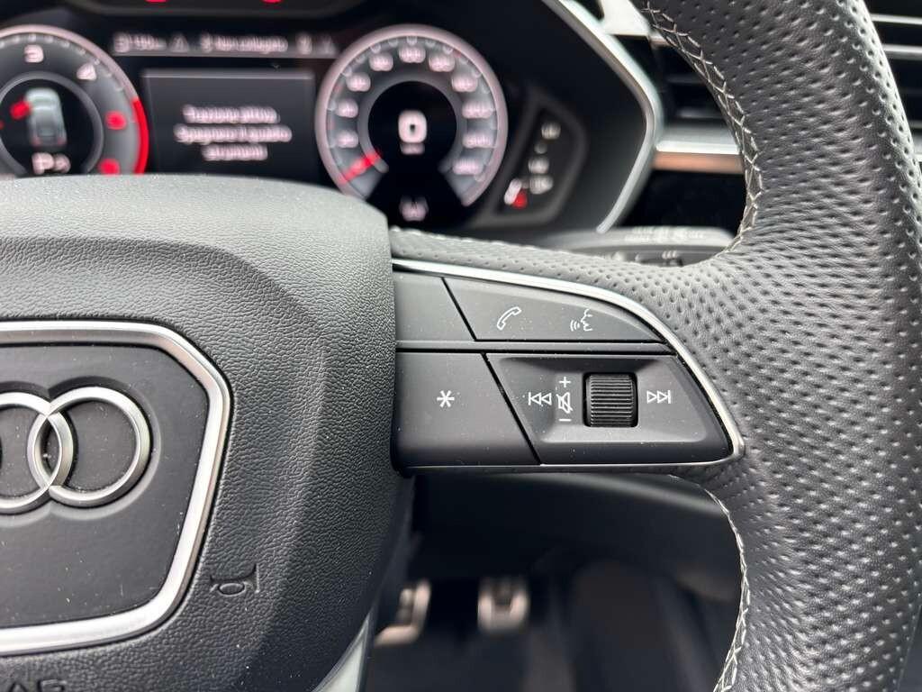 Audi Q3 SPB 35 TDI S tronic line edition 2025 / KM 24.000 IVA ESPOSTA Tua a solo 439 Euro al mese