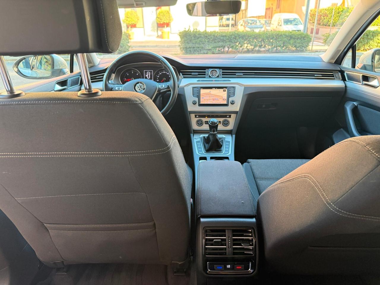 Volkswagen Passat 2.0 150cv TDI Business