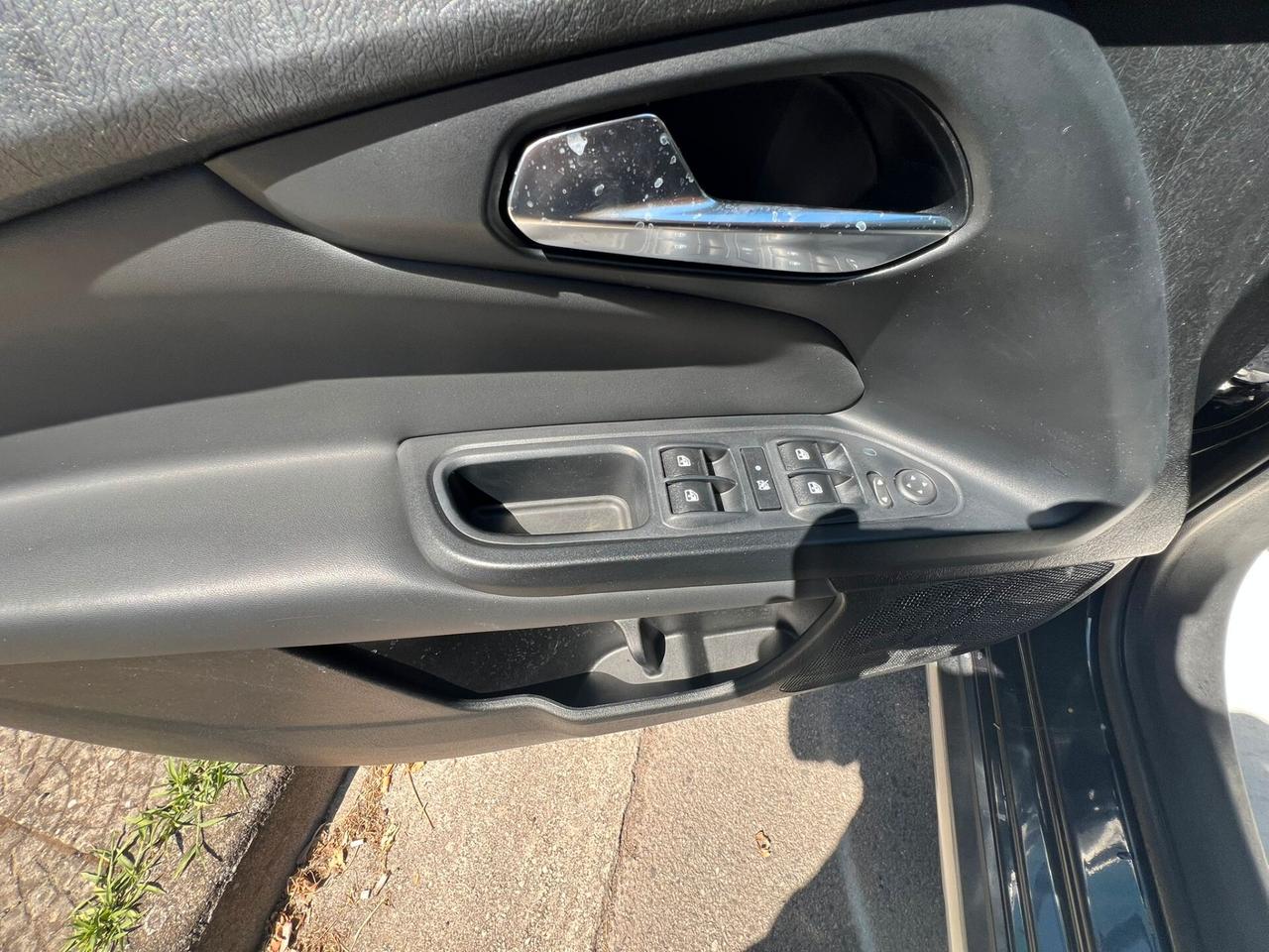 Fiat Tipo 1.6 Mjt S&S 5 porte Cross COKCPIT LED