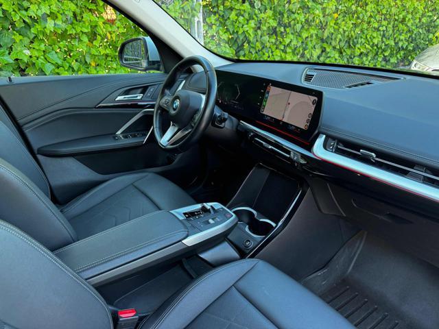 BMW X1 sDrive 18d, Led, Navi, Car Play.