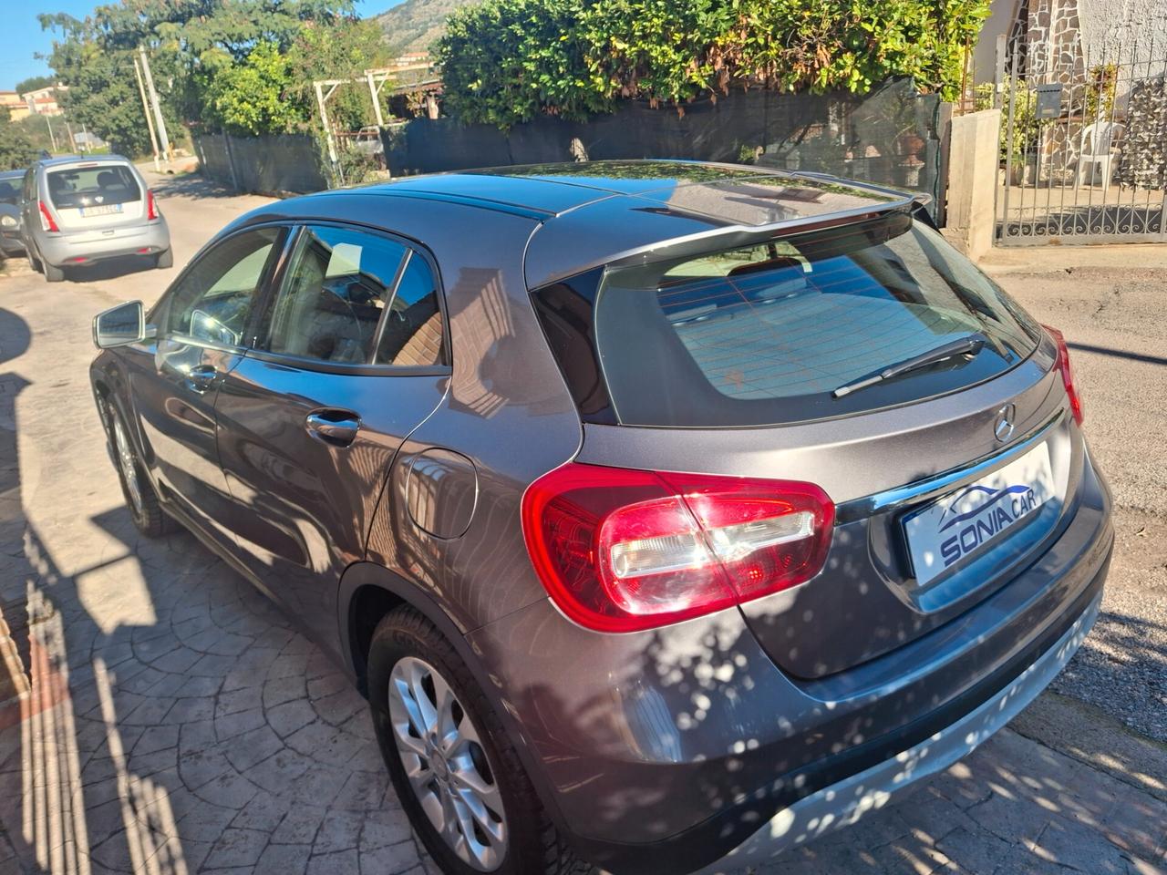 Mercedes-benz GLA 180 d Automatic Executive