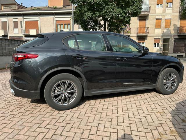 ALFA ROMEO Stelvio Business 2.2 Q4