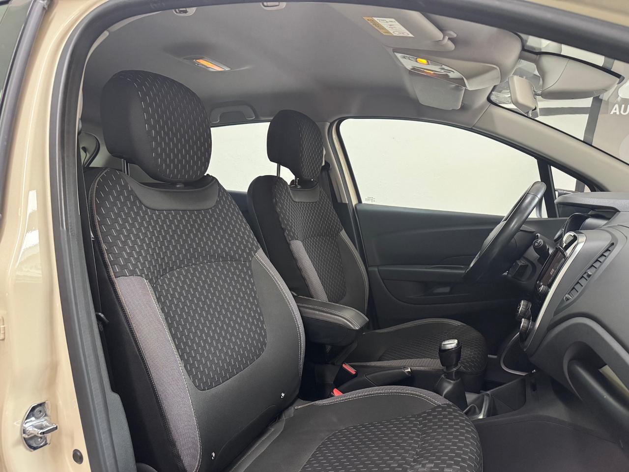 Renault Captur 1.5 diesel/ FULL LED/ 63mila km/ 2018