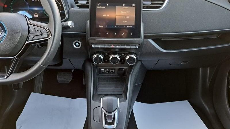 Renault ZOE R110 NAVI/FARI LED BATTERIA DI PROPRIETÀ