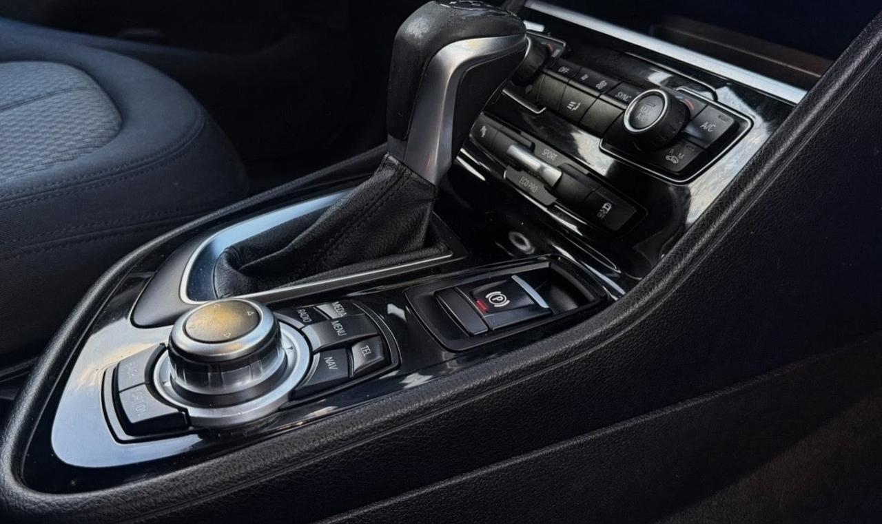 Bmw 218d Active Tourer Luxury