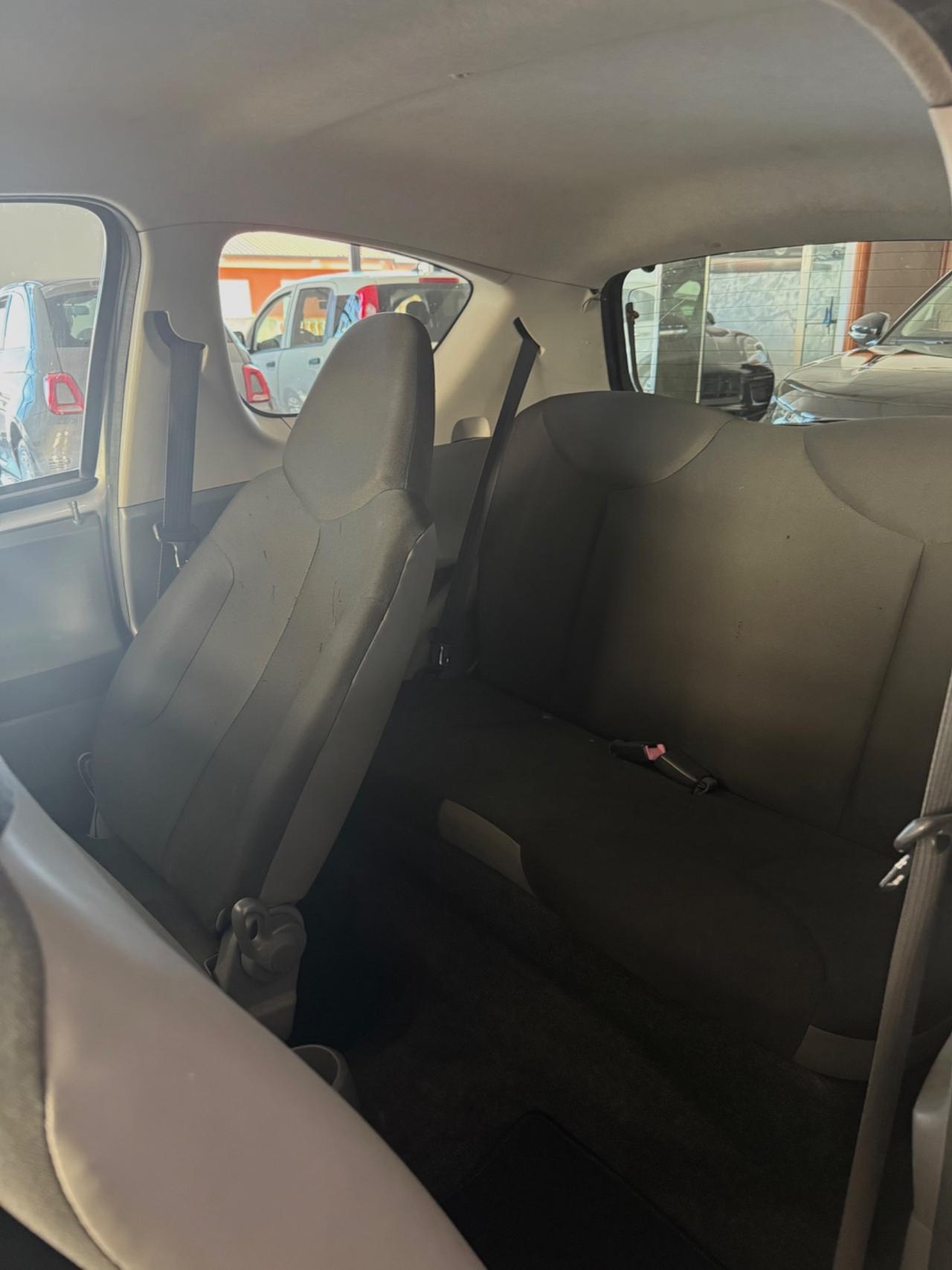 Toyota Aygo 1.0 12V VVT-i 3 porte