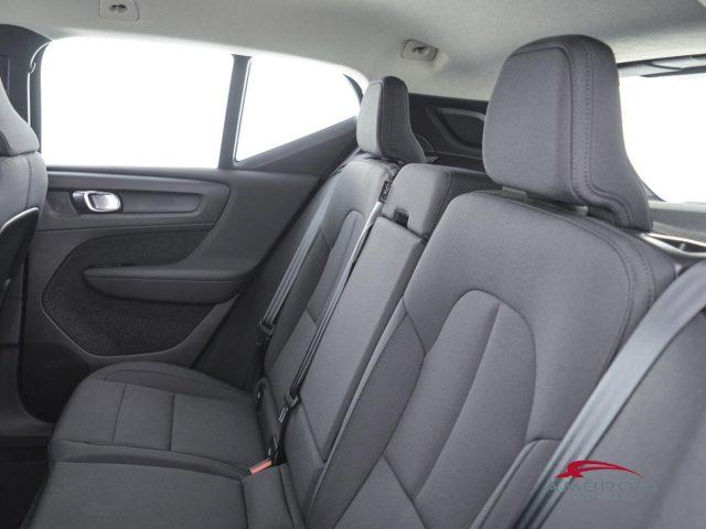 VOLVO XC40 T3 Geartronic Momentum