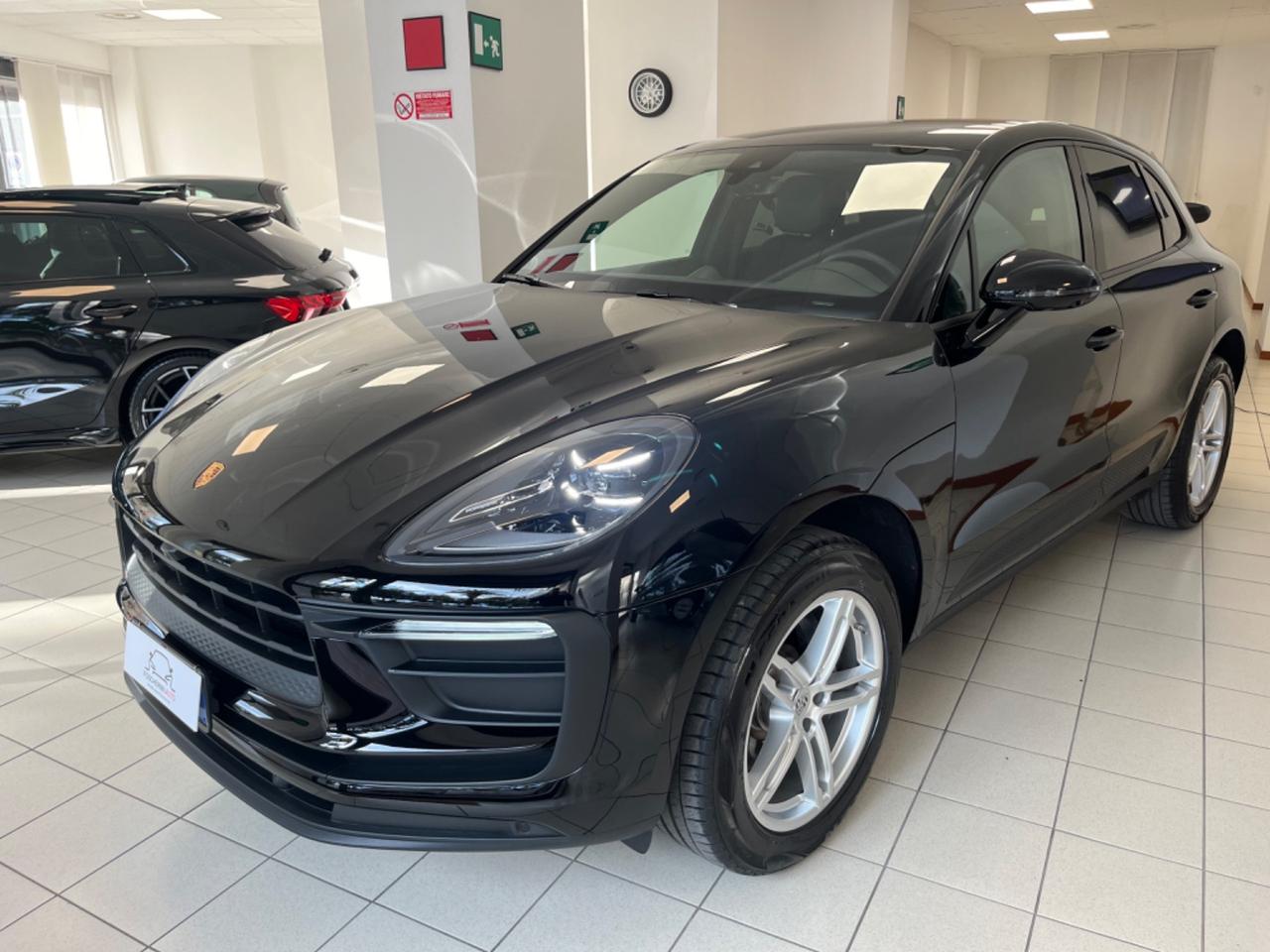 Porsche Macan 2.0 265cv 5000km My23' IVA ESPOSTA