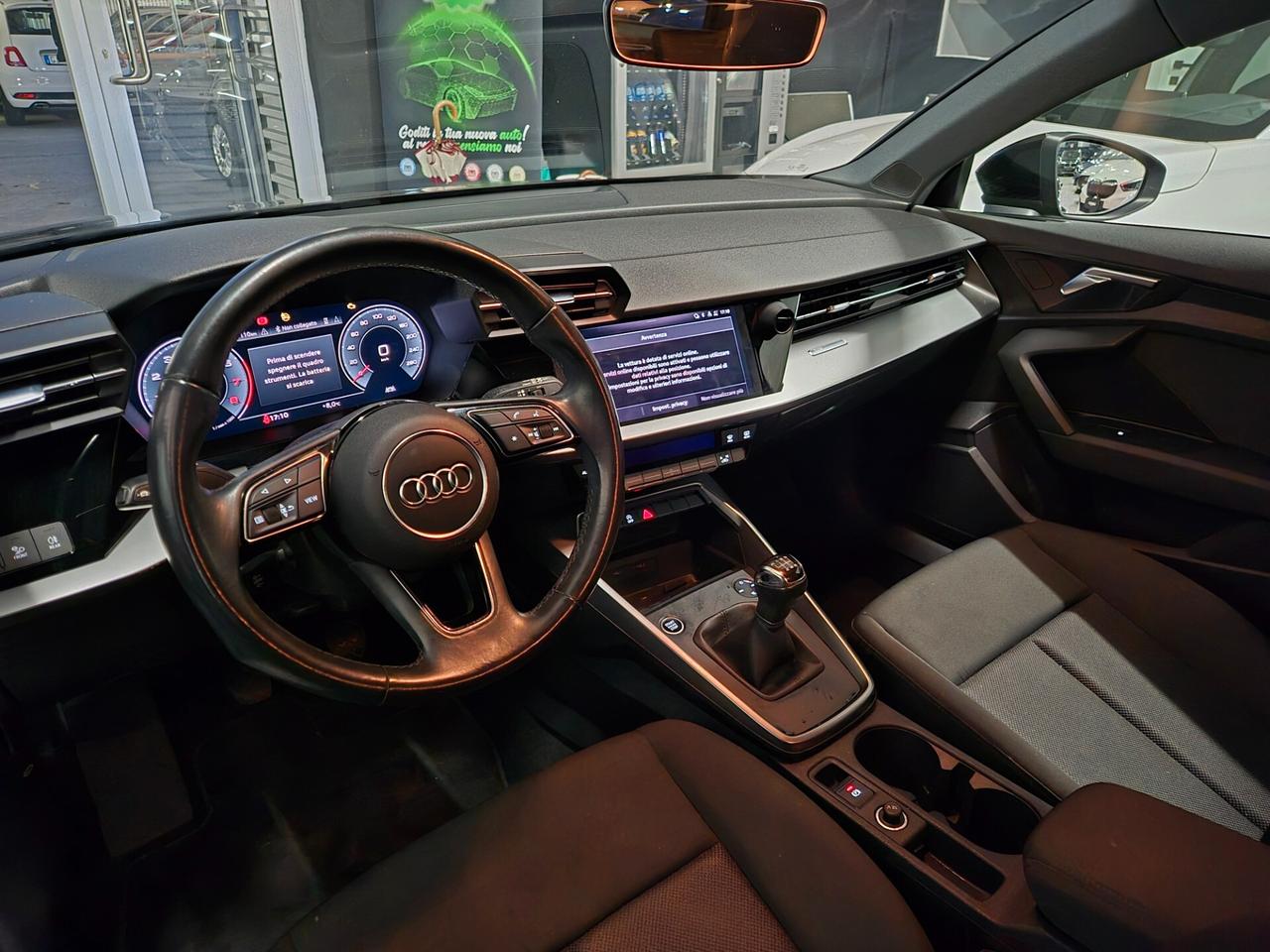 Audi A3 SPB 30 TFSI S line edition