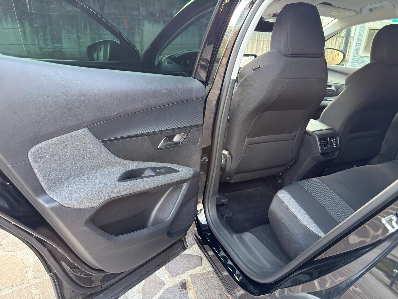 Peugeot 3008 BlueHDi 130cv S&S EAT8 2020