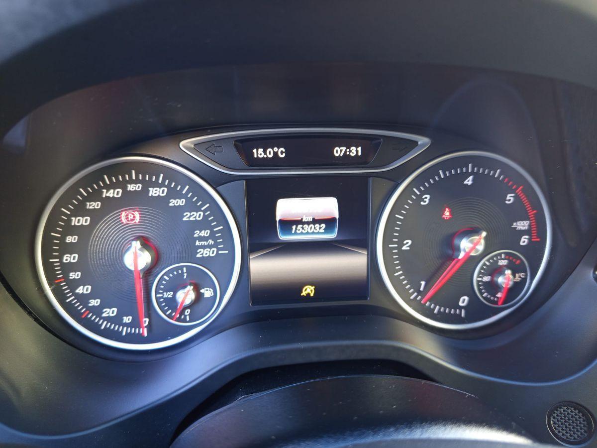 MERCEDES A180 CDI Blueefficiency Business 11/2016