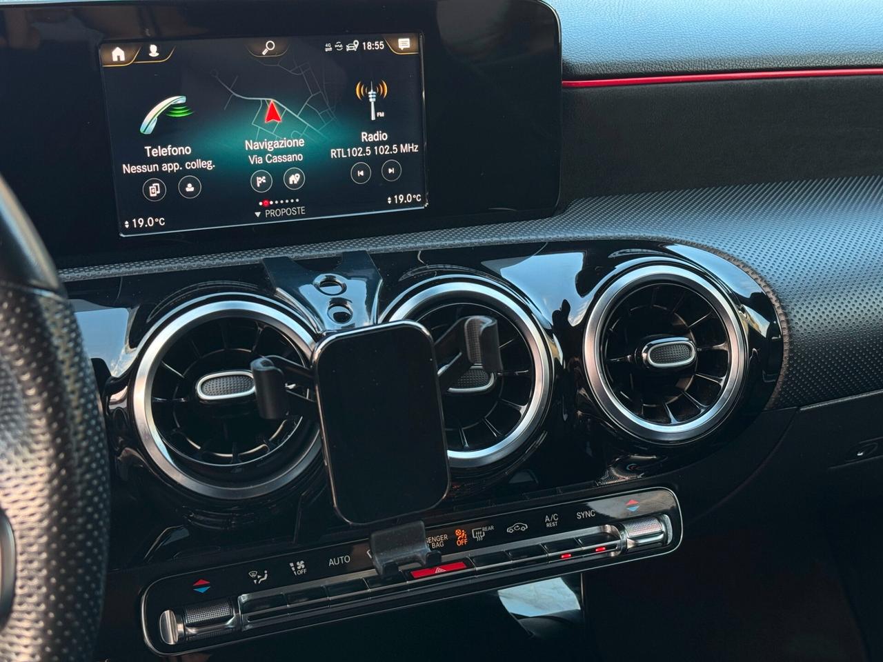 Mercedes-benz A 180 d 1.5 Automatic Premium 116 cv