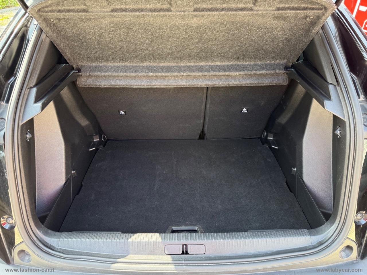PEUGEOT 2008 PureTech 100 S&S Allure