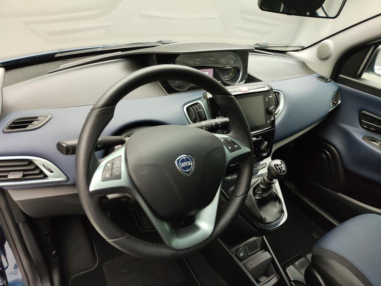 LANCIA Ypsilon III 2021 1.0 70CV HYBRID PLATINO