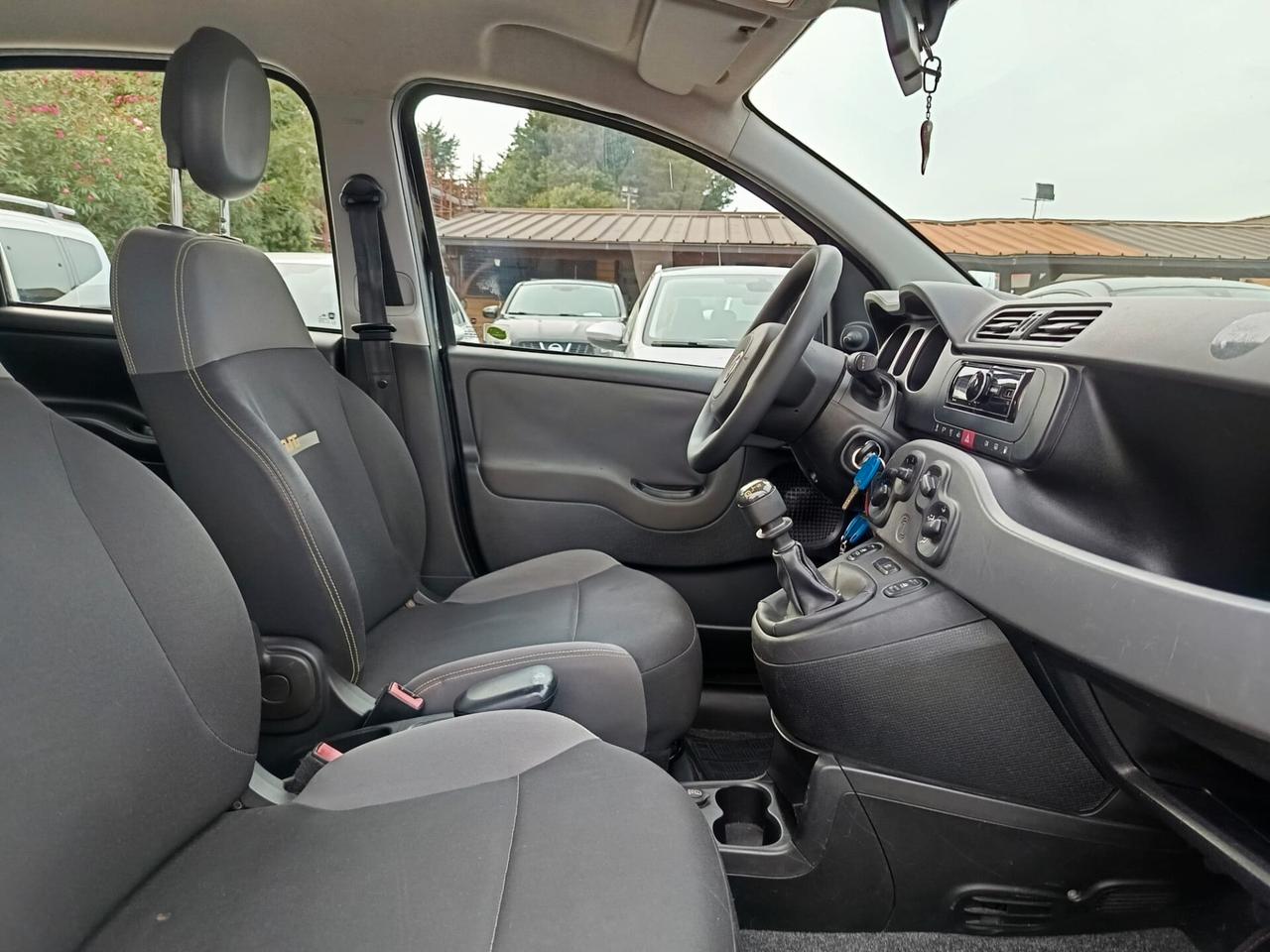 FIAT PANDA 0.9METANO 85CV - NEOPATENTATI