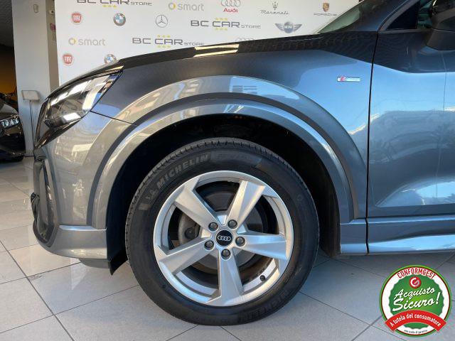 AUDI Q2 30 TDI Aut. S line Edition *TETTO