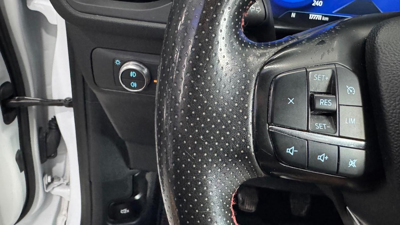 Ford Kuga 1.5 EcoBlue 120 CV 2WD ST-Line X-2021