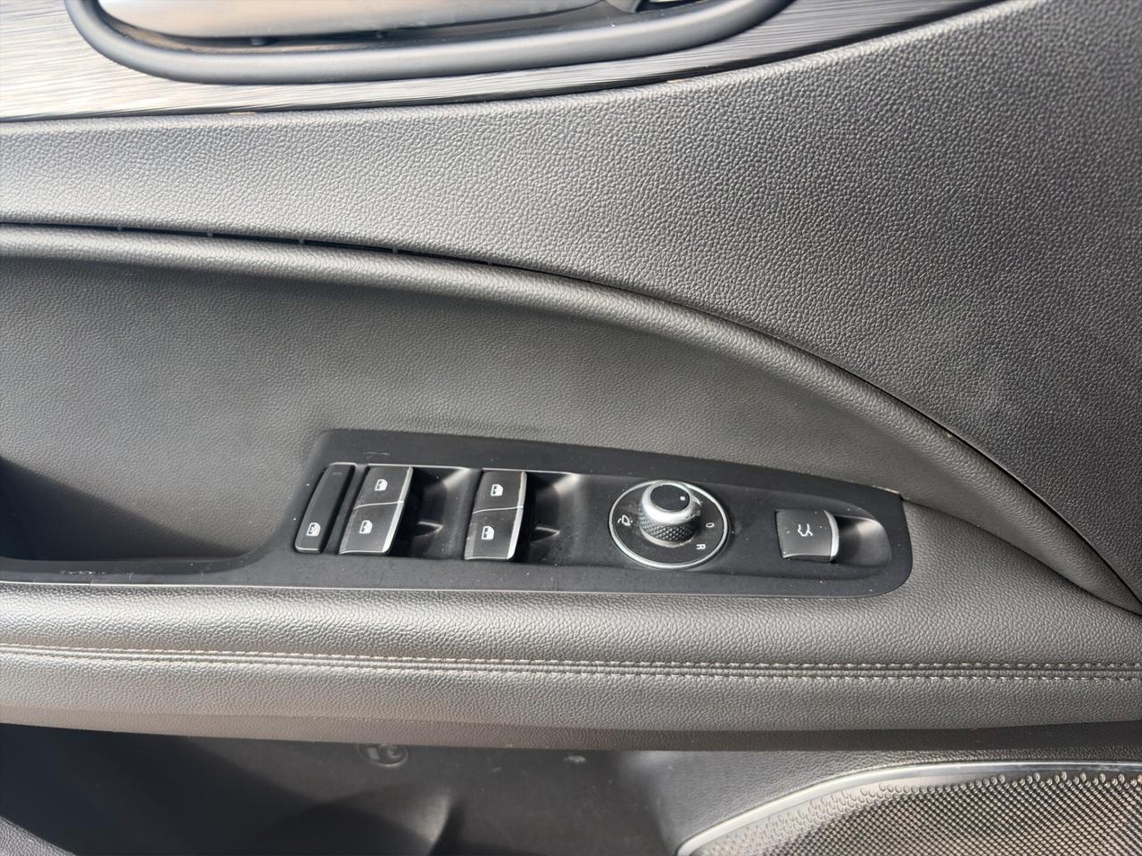 Alfa Romeo Stelvio 2.2 190 CV AT8 Q4 TOTAL BLACK