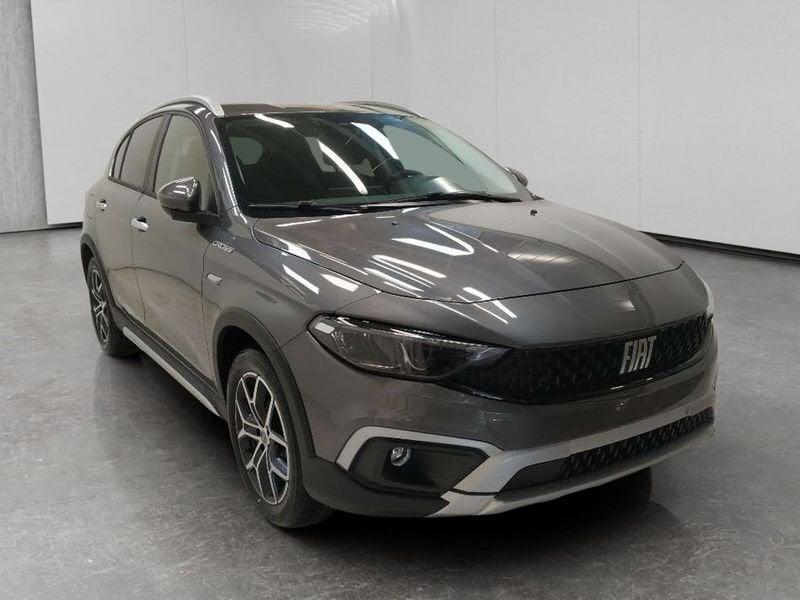 FIAT Tipo 5p 1.5 t4 hybrid Cross 130cv dct