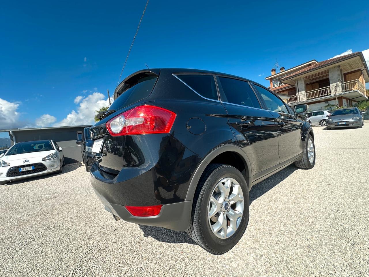 Ford Kuga 2.0 TDCi 140 cv 2WD 116.833 km