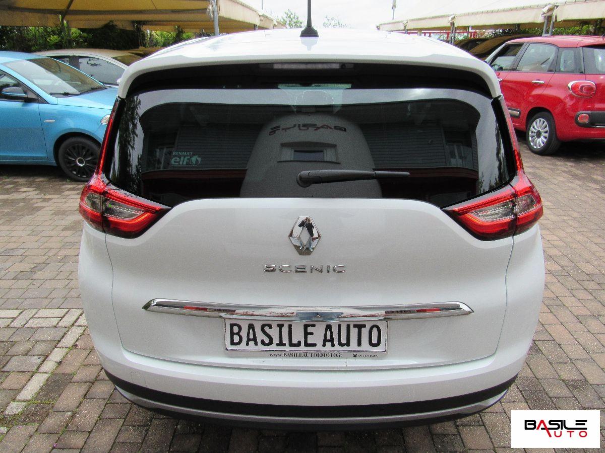 RENAULT - Grand Scénic - Blue dCi 120 CV Initiale Paris 7 POSTI