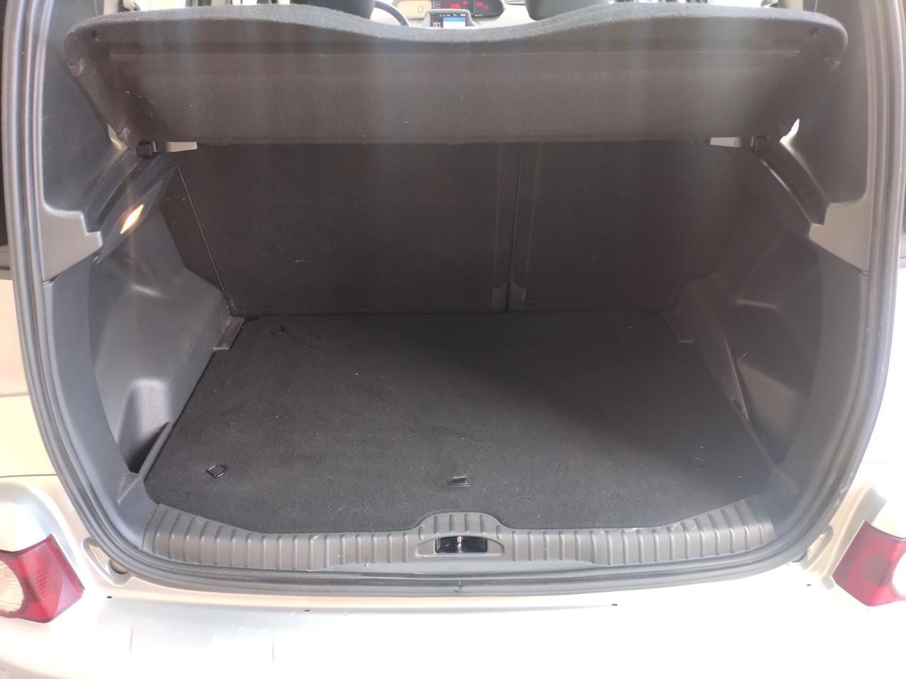Citroen C3 Picasso 1.6 e-HDi 90 Exclusive