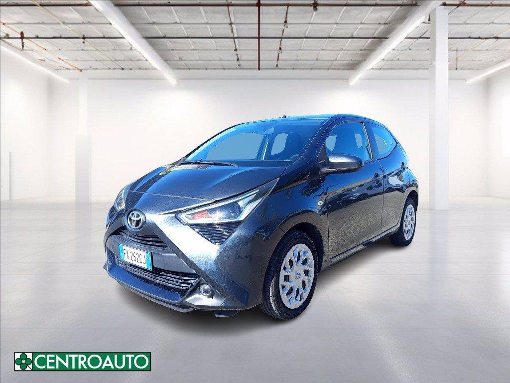 TOYOTA Aygo 5p 1.0 x-business m-mt 72cv del 2019