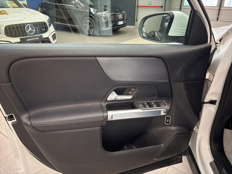 Mercedes-Benz Classe GLB GLB 200 D SPORT PLUS 4MATIC AUTO